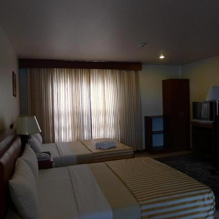 Hotel Cosmopolitan Baguio City Extérieur photo