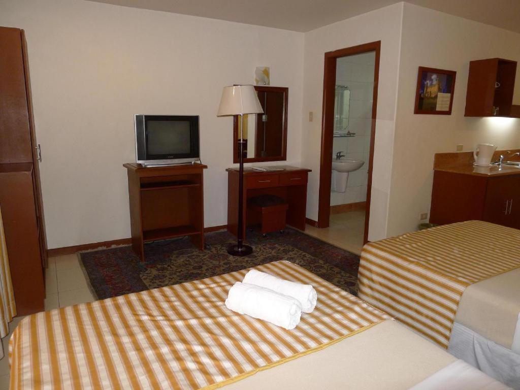 Hotel Cosmopolitan Baguio City Extérieur photo